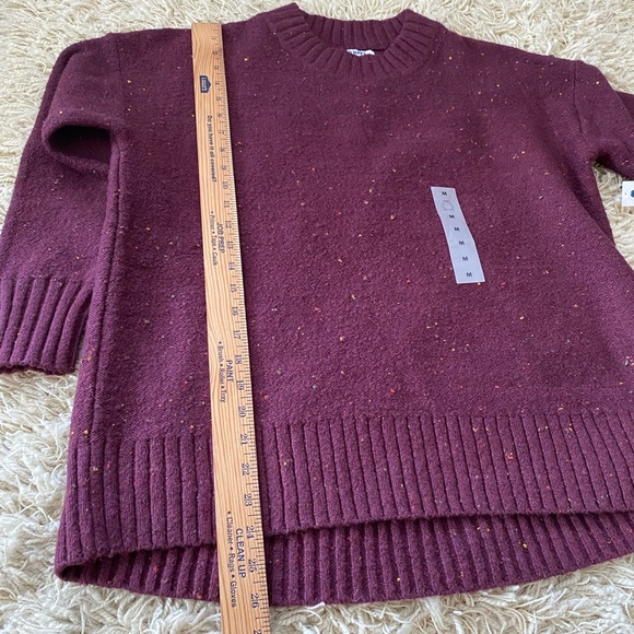 NWT! Old Navy Sweater Women’s size Medium - Picture 6 of 10